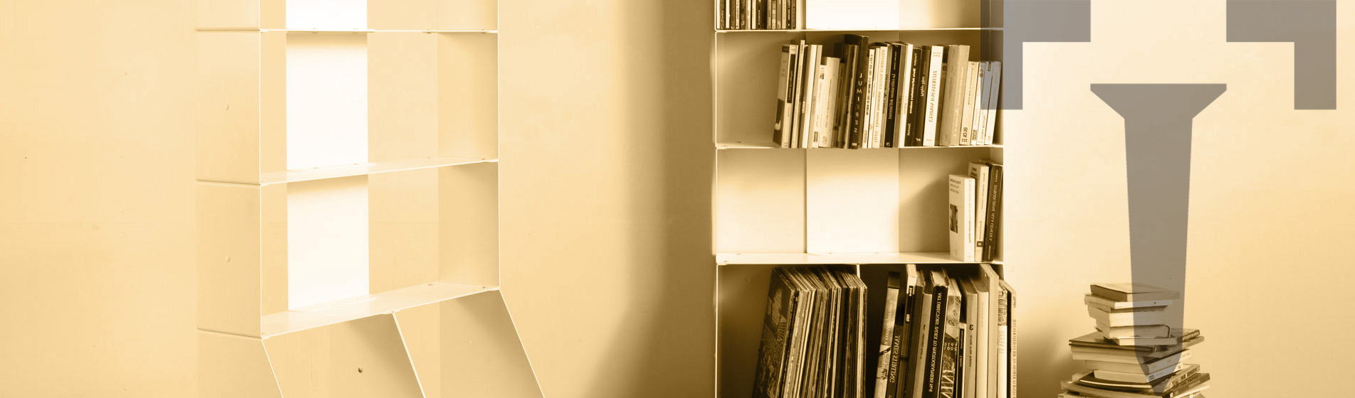 Libreria a pavimento
