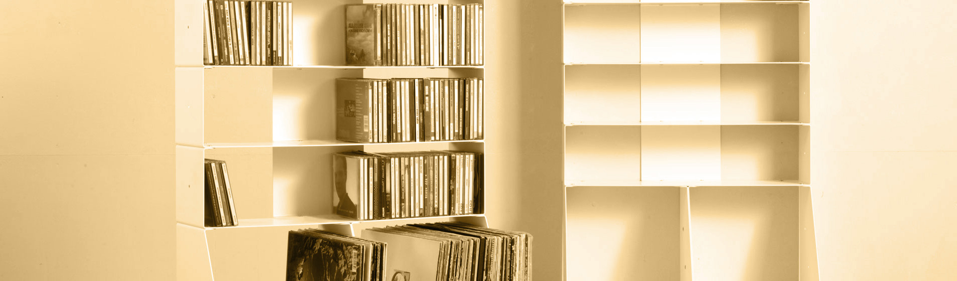 Piccola libreria per il soggiorno