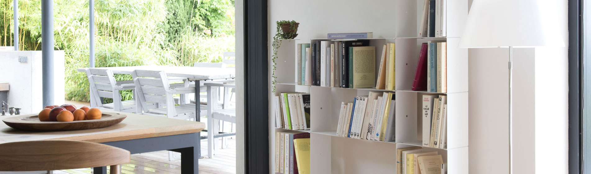 Libreria a pavimento