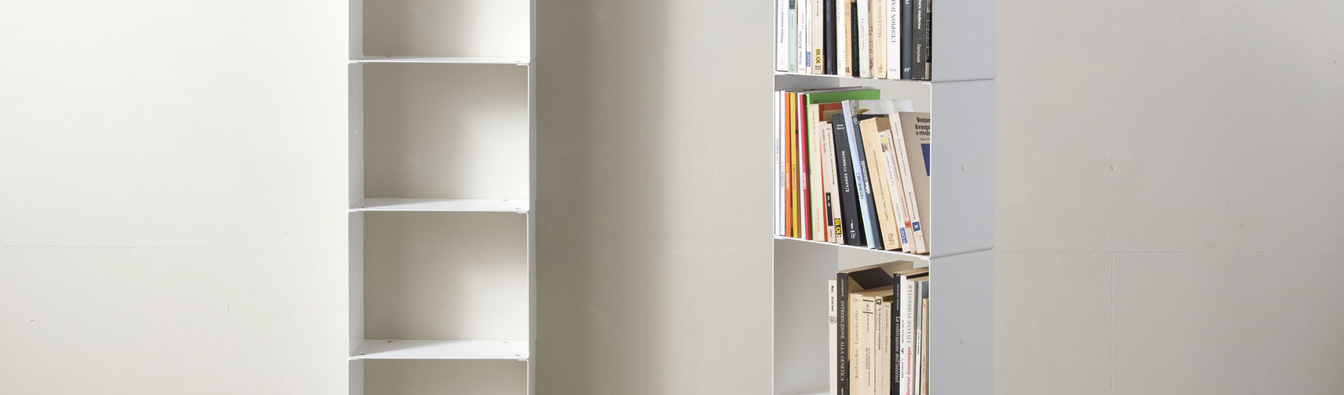 Mobiletto libreria lineare
