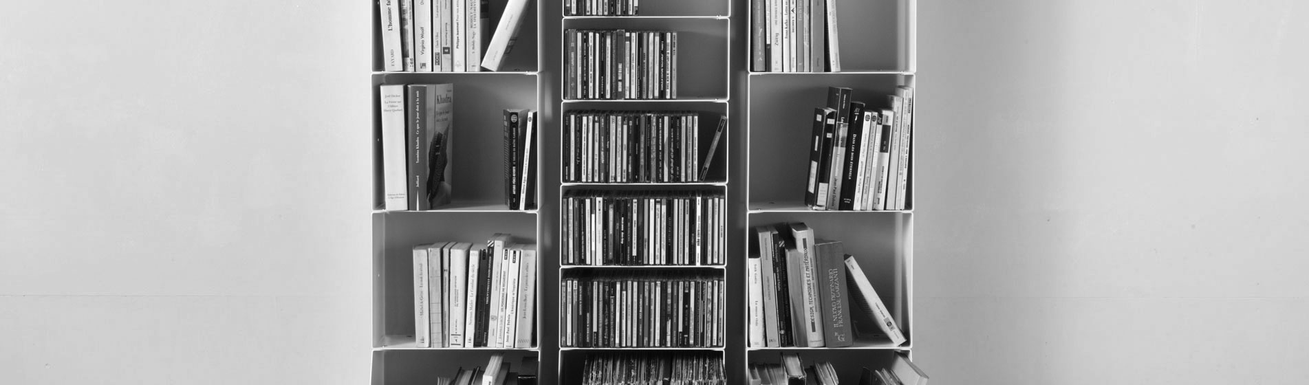 Libreria in ferro