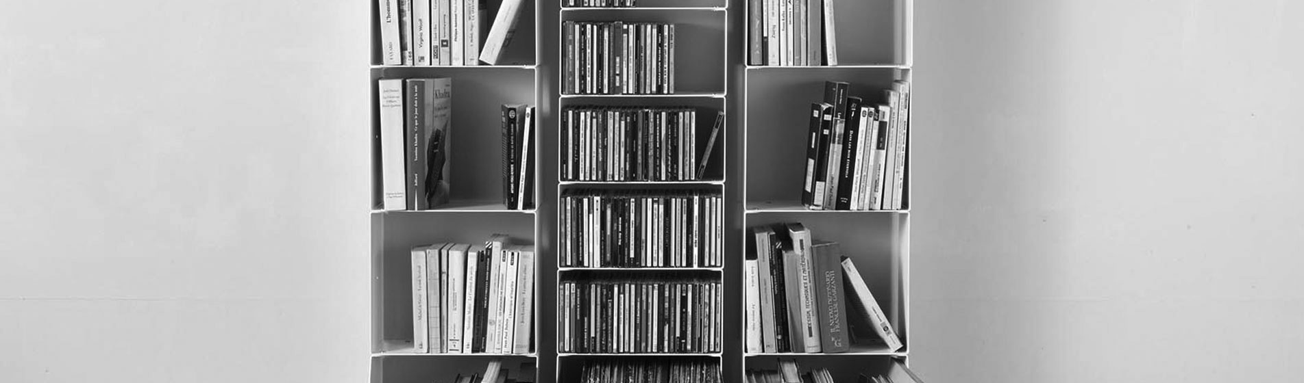 mobile libreria fissaggio facile Milano