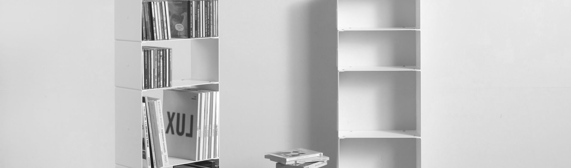 Mobiletto libreria da terra