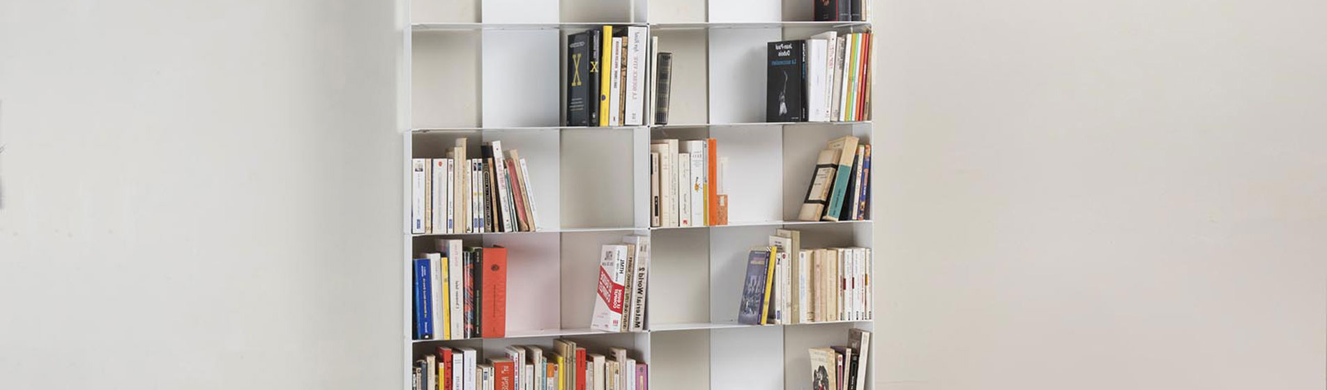 Mobile libreria a pavimento