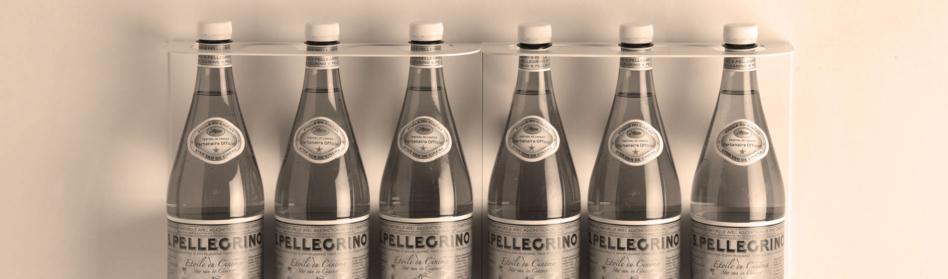 Piccola mensole di gamma alta