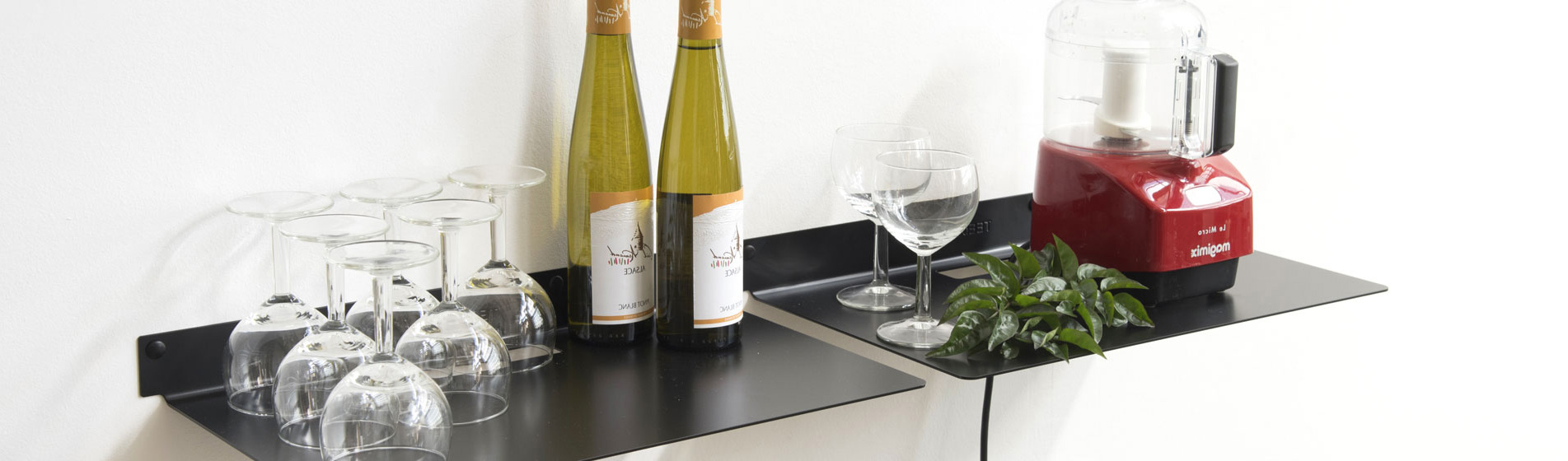 Mensole in cucina di gamma alta