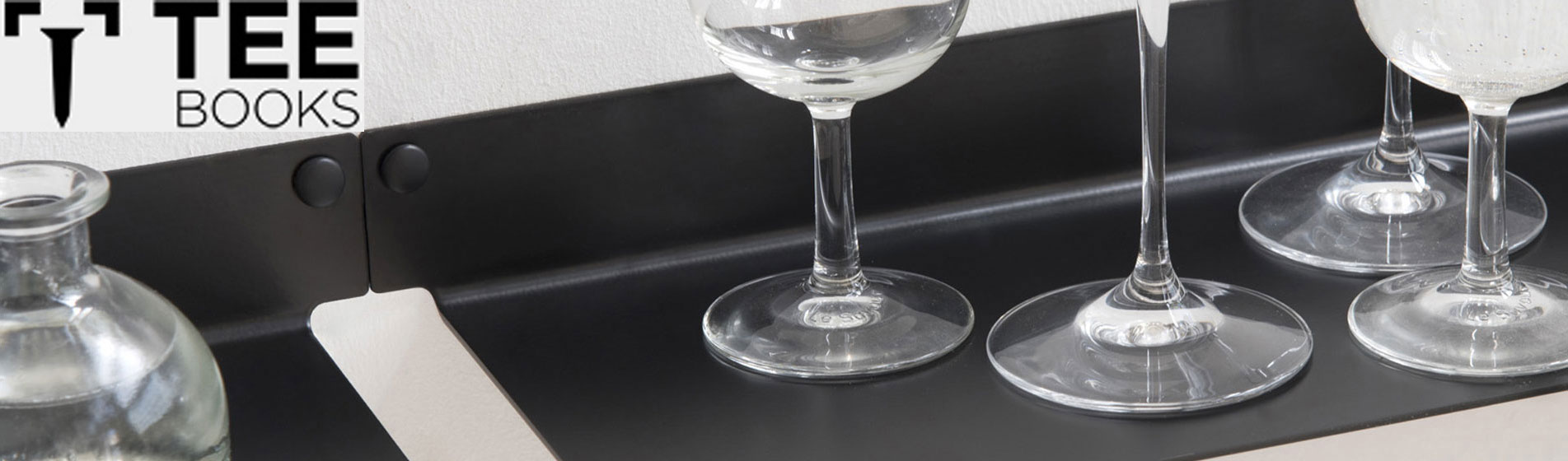 mobili mensole cucina fissaggio invisibile Milano