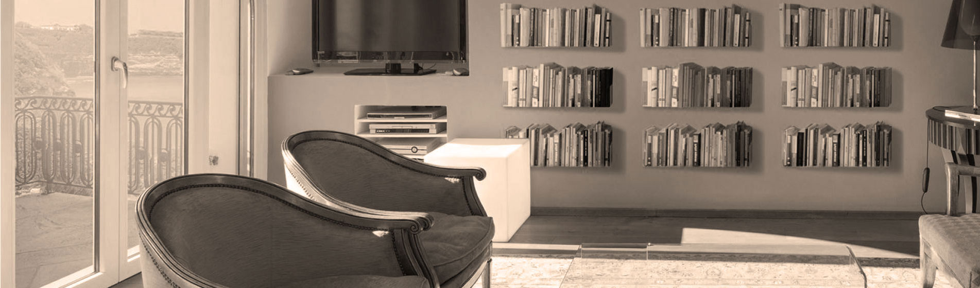 Acquisto mensole libreria per il soggiorno