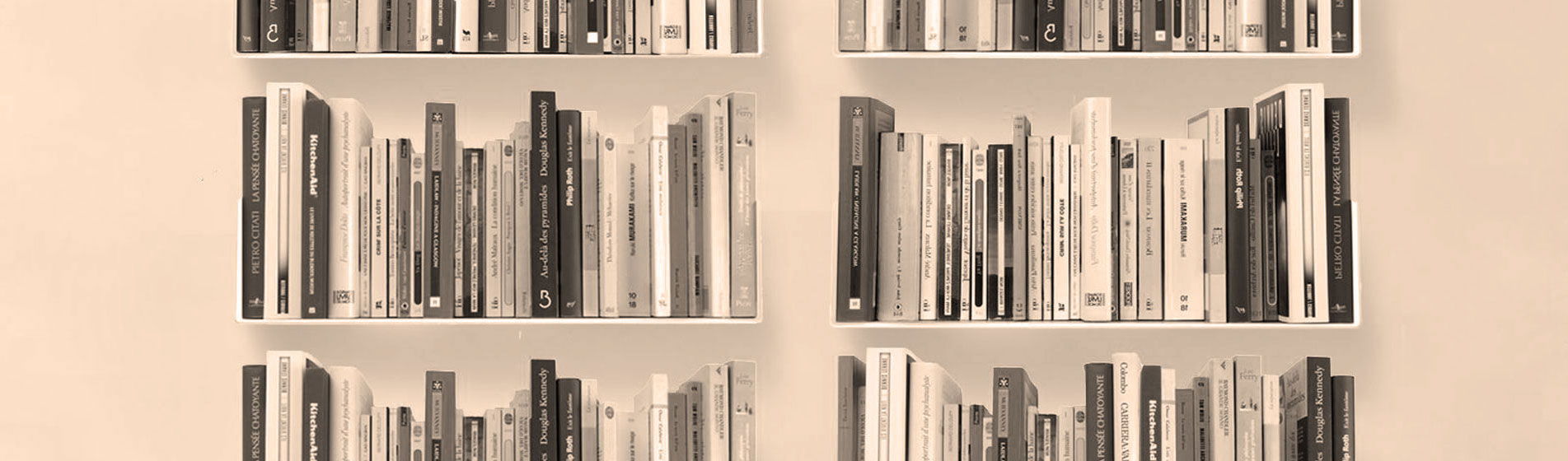 Acquisto mensole libreria per il soggiorno