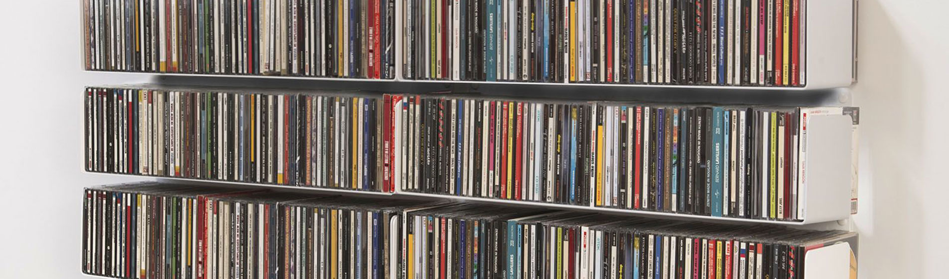 Piccola porta cd per il soggiorno